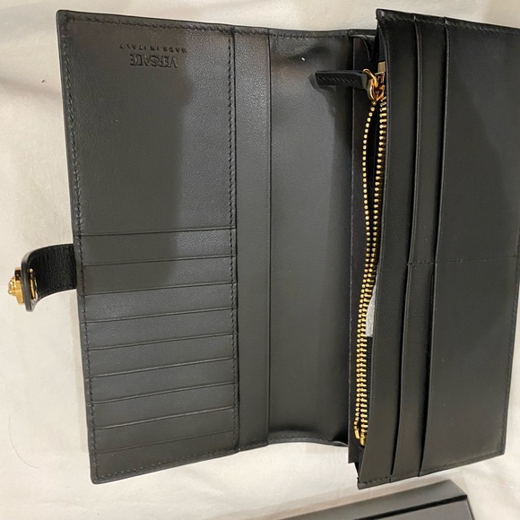 Versace wallet - Picture 9 of 14